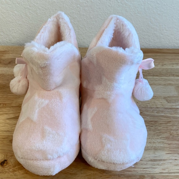 Girls Slippers - Picture 4 of 6